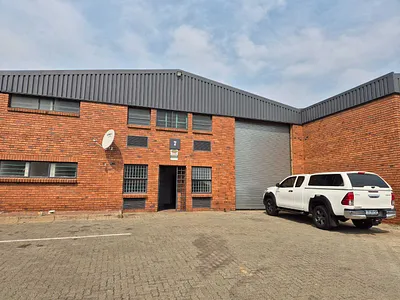 Industrial Property To Rent in Johannesburg - R7QE.webp