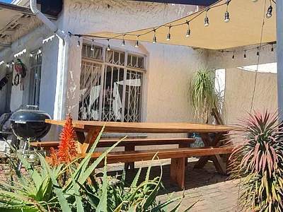 3 Bedroom House To Rent in Edenvale - k0nM.webp