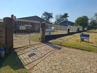 3 Bedroom House For Sale in Edenvale - duDm.webp