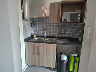 1 Bedroom Apartment For Sale in Edenvale - hRbo.webp