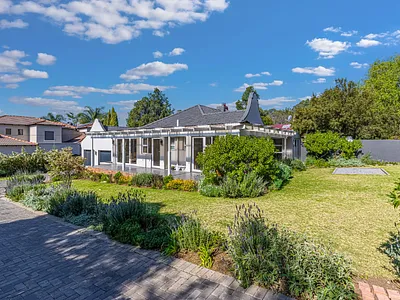 3 Bedroom House For Sale in Edenvale - QEQi.webp