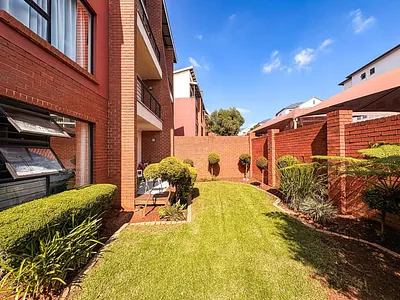 2 Bedroom Apartment For Sale in Edenvale - CX4S.webp