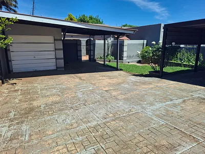 3 Bedroom Townhouse For Sale in Germiston - img