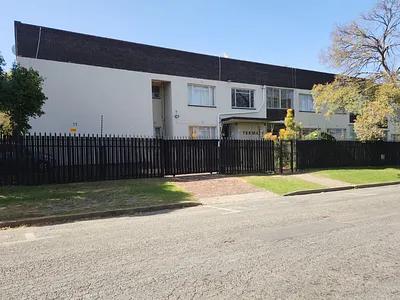 2 Bedroom Apartment For Sale in Edenvale - odRC.webp