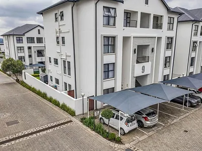 2 Bedroom Apartment For Sale in Edenvale - Wefa.webp