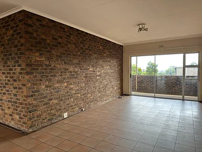 3 Bedroom Apartment To Rent in Edenvale - JOFl.webp
