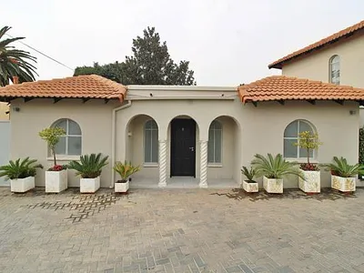1 Bedroom Apartment To Rent in Bedfordview - grDn.webp
