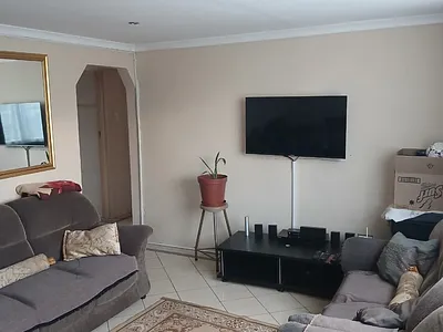 2 Bedroom Apartment For Sale in Phoenix - img