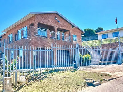 4 Bedroom House For Sale in Durban - img