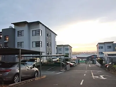 2 Bedroom Apartment For Sale in Amanzimtoti - KGV2.webp