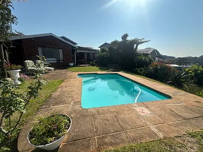 3 Bedroom House For Sale in Amanzimtoti - Lxkg.webp