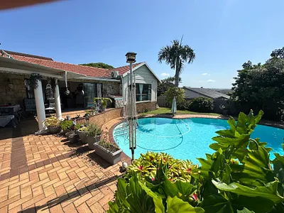 4 Bedroom House For Sale in Amanzimtoti - OzCG.webp