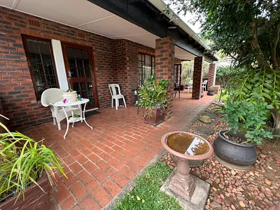 3 Bedroom Townhouse For Sale in Amanzimtoti - Ai3I.webp