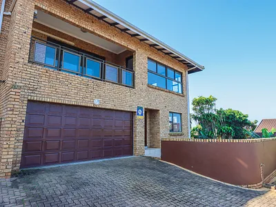 4 Bedroom Townhouse For Sale in Kingsburgh - 1N2W.webp