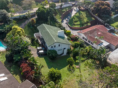 4 Bedroom House For Sale in Amanzimtoti - 10Aj.webp