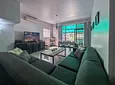 Carousel Indicator - 4bHK.webp