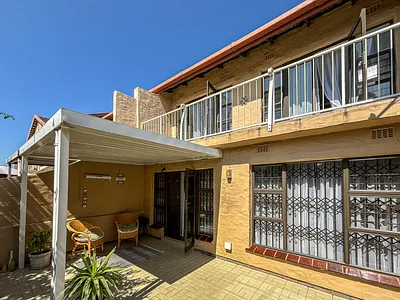 3 Bedroom Townhouse For Sale in Kingsburgh - PWpC.webp