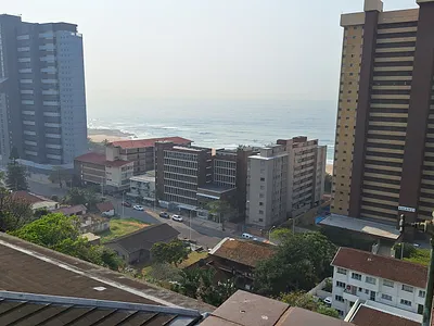 2 Bedroom Apartment For Sale in Amanzimtoti - VoNv.webp