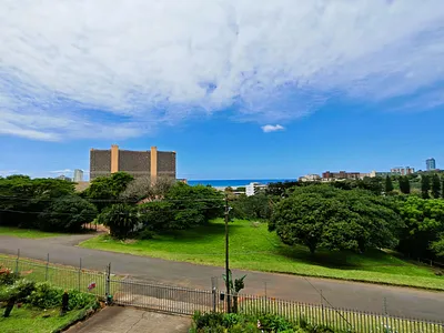 2 Bedroom Apartment For Sale in Amanzimtoti - NEII.webp