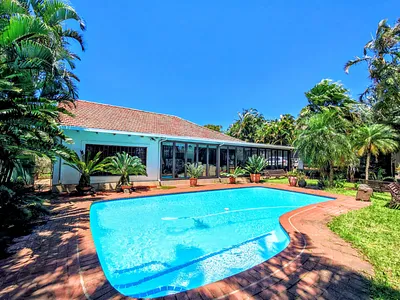 5 Bedroom House For Sale in Kingsburgh - KzU1.webp