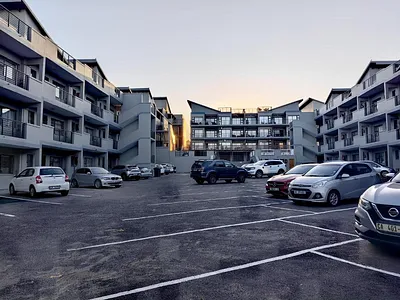 2 Bedroom Apartment For Sale in Kingsburgh - 0bHA.webp