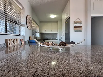 2 Bedroom Apartment For Sale in Amanzimtoti - ajyO.webp