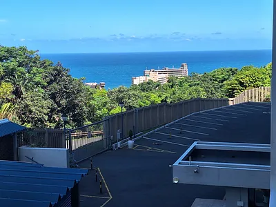 2 Bedroom Apartment For Sale in Amanzimtoti - sFmV.webp