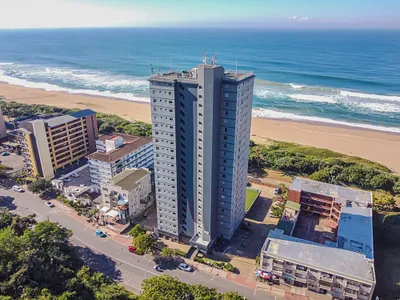 3 Bedroom Apartment For Sale in Amanzimtoti - 96b1.webp