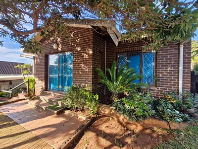 1 Bedroom Apartment To Rent in Kingsburgh - img