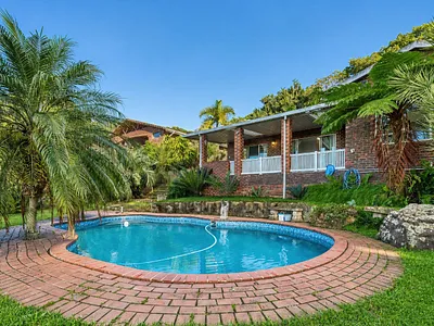 3 Bedroom House For Sale in Amanzimtoti - p7ub.webp