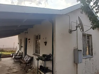 5 Bedroom House For Sale in Volksrust - 72Kz.webp