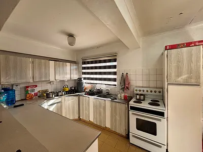 2 Bedroom Apartment For Sale in Vanderbijlpark - PNsf.webp