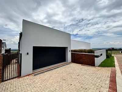 3 Bedroom House To Rent in Potchefstroom - tOVB.webp