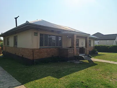 3 Bedroom House For Sale in Volksrust - Lh4q.webp