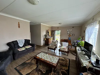 4 Bedroom House For Sale in Ventersdorp - ccdX.webp