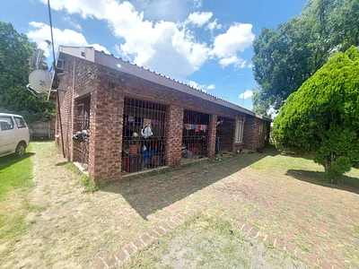 4 Bedroom House For Sale in Potchefstroom - EZgF.webp