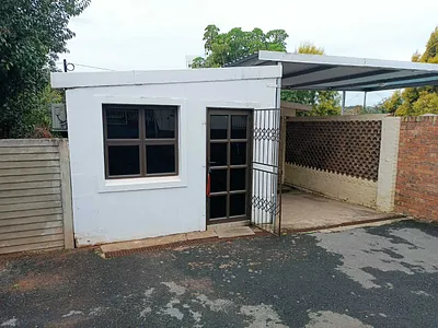 1 Bedroom Apartment To Rent in Pietermaritzburg - qz9r.webp