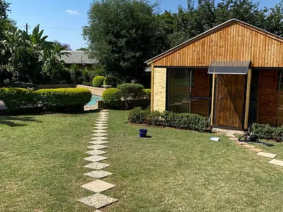 1 Bedroom Apartment To Rent in Sandton - nucY.webp