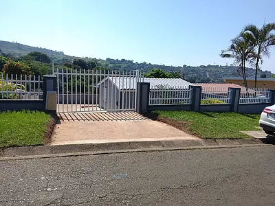 2 Bedroom House For Sale in Pietermaritzburg - M0V1.webp