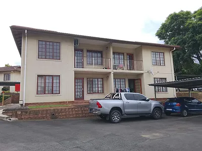 2 Bedroom Apartment For Sale in Pietermaritzburg - fafU.webp