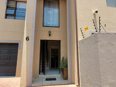 3 Bedroom Townhouse For Sale in Alberton - GKLv.webp