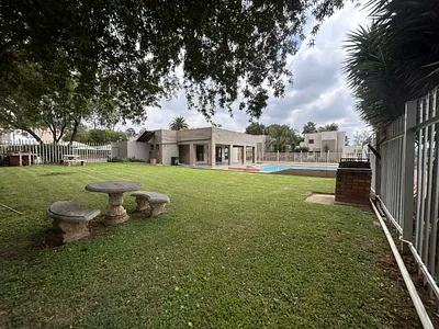 2 Bedroom Townhouse For Sale in Alberton - FudH.webp