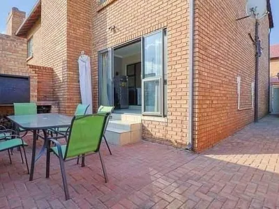 2 Bedroom Townhouse For Sale in Alberton - l3ct.webp