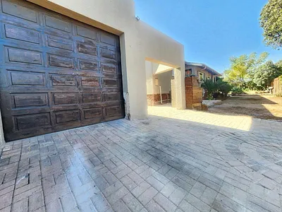 3 Bedroom House For Sale in Alberton - 9aCo.webp