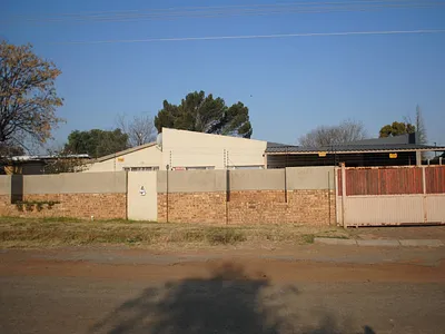 4 Bedroom House For Sale in Meyerton - dLBp.webp