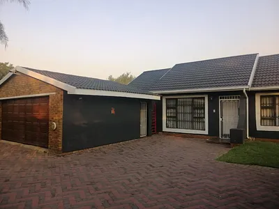3.5 Bedroom House For Sale in Alberton - TzYS.webp