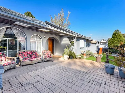 4 Bedroom House For Sale in Alberton - E3VE.webp