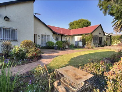 3 Bedroom House For Sale in Alberton - fxjz.webp