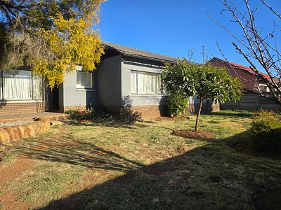 3 Bedroom House For Sale in Germiston - img