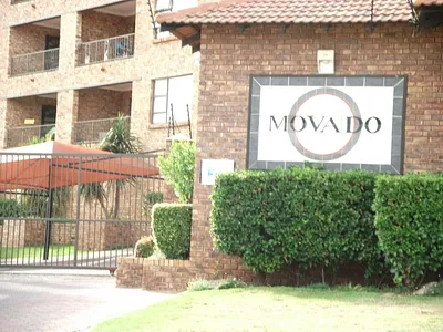 3 Bedroom Townhouse For Sale in Johannesburg - JTKa.webp